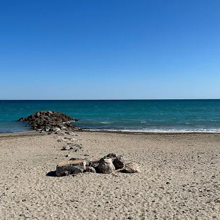 Hébergement de vacances Maison à 200 M De La *