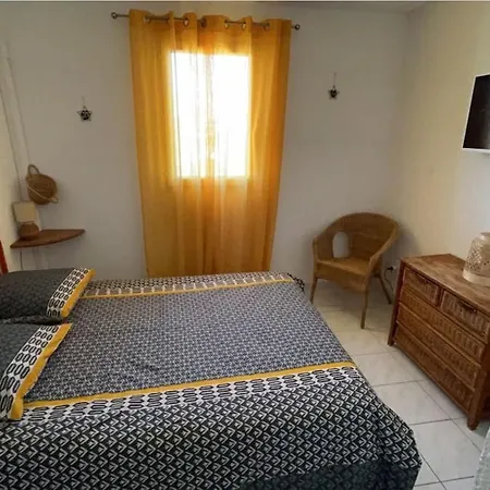 Hébergement de vacances Maison à 200 M De La