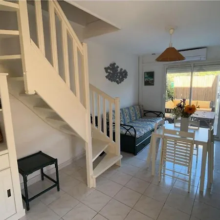 度假居 Maison A 200 M De La 维克拉加迪勒