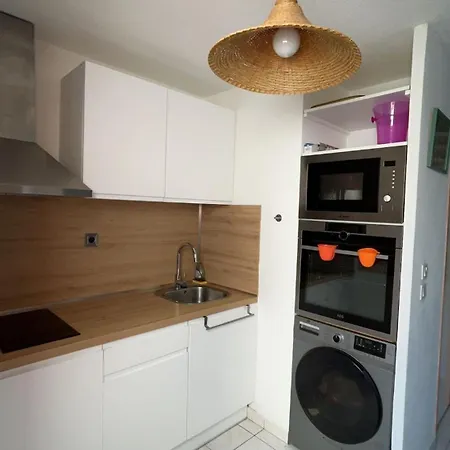 Hébergement de vacances Maison à 200 M De La *